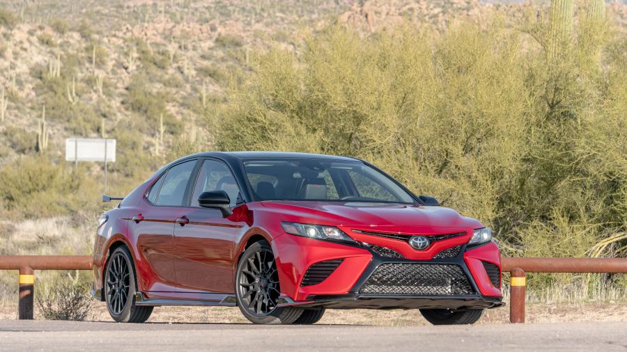  Toyota Camry TRD 2019 года  (NA) (фото 1 из 25)